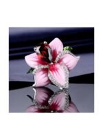 ⁦خاتم فضي بنقشة زهور⁩ - الصورة ⁦3⁩