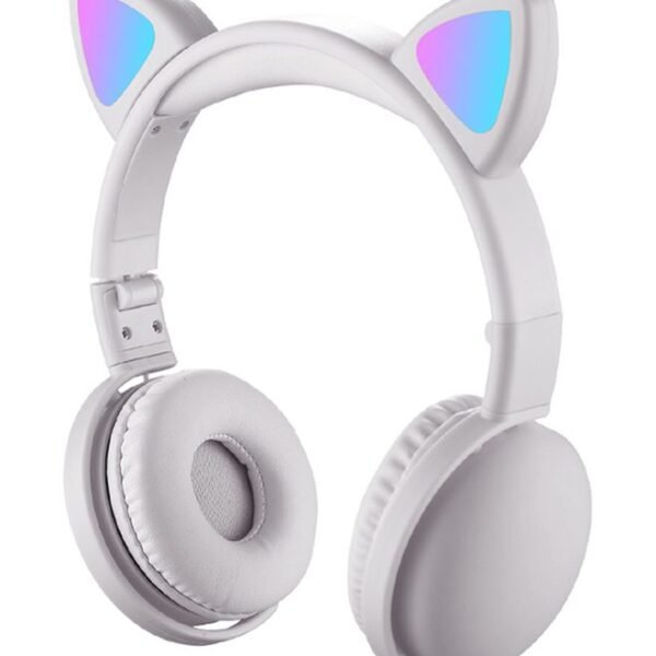 سماعة رأس توضع على الأذن بتصميم أذني قطة