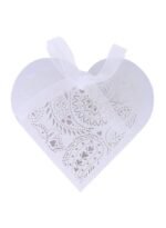 علبة حلوى كوكيز صغيرة على شكل قلب صغير مكونة من 20 قطعة