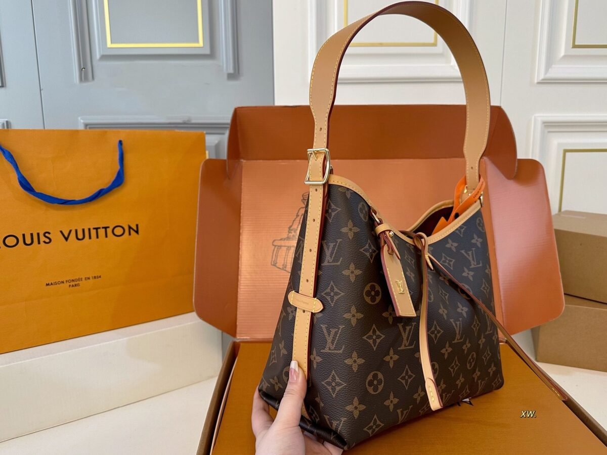 ⁦حقيبة تسوق جديدة من لويس فويتون⁩ - الصورة ⁦2⁩