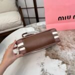 ⁦حقيبة ميوميو القماشية المخططة⁩ - الصورة ⁦6⁩