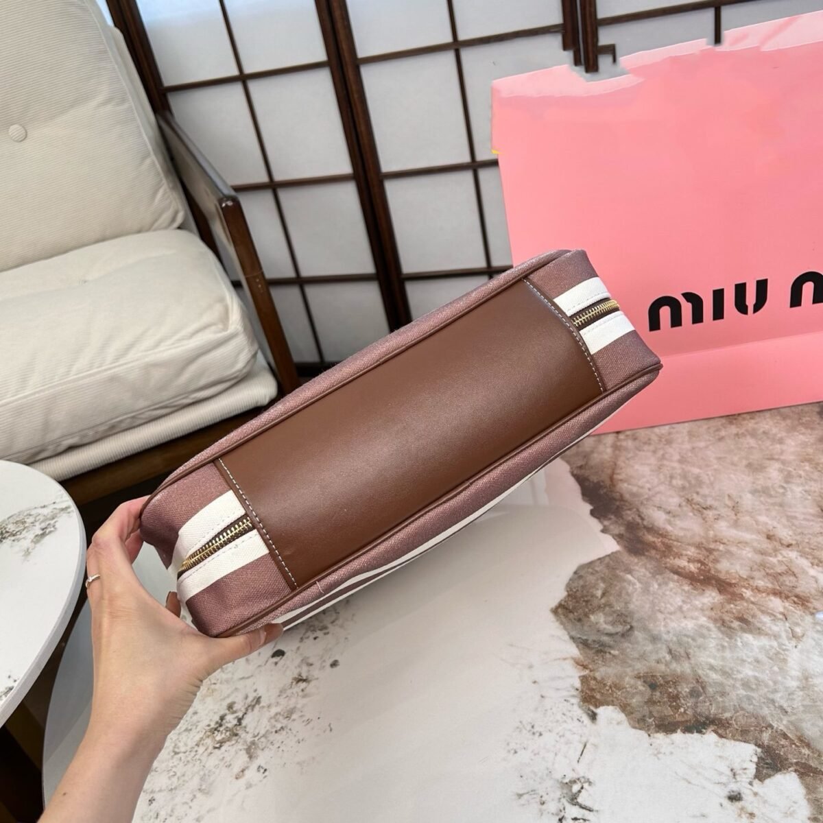 ⁦حقيبة ميوميو القماشية المخططة⁩ - الصورة ⁦6⁩