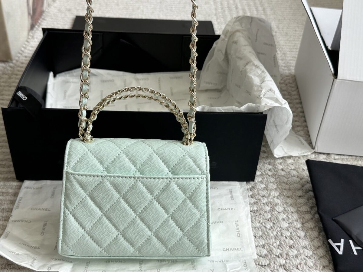 ⁦حقيبة كيلي شانيل الرائعة والجميلة⁩ - الصورة ⁦6⁩