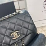 ⁦حقيبة ظهر شانيل دوما⁩ - الصورة ⁦8⁩