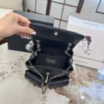 ⁦حقيبة ظهر شانيل دوما⁩ - الصورة ⁦4⁩