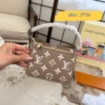 ⁦حقيبة دلو جديدة من LV منقوشة⁩ - الصورة ⁦2⁩