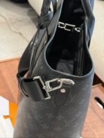 ⁦حقيبة عمل رجالية من لويس فيتون (LV)⁩ - الصورة ⁦6⁩