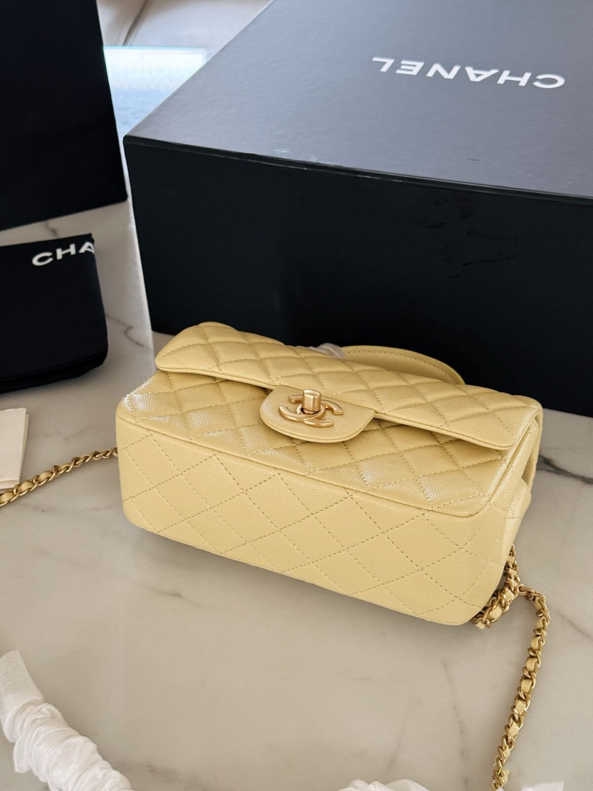 ⁦حقيبة شانيل جولد بول CF⁩ - الصورة ⁦8⁩