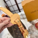 ⁦حقيبة دلو الزهور الجديدة من لويس فيتون⁩ - الصورة ⁦7⁩