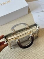 ⁦حقيبة ديور ليدي لايف⁩ - الصورة ⁦8⁩