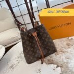 ⁦حقيبة دلو لويس فويتون⁩ - الصورة ⁦2⁩