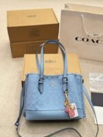 ⁦حقيبة كوتش مولي 25⁩ - الصورة ⁦3⁩