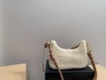 ⁦حقيبة برادا هوبو المنسوجة (PRADA)⁩ - الصورة ⁦9⁩