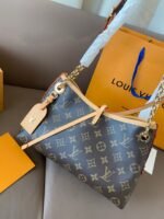 ⁦حقيبة فاخرة من لويس فيتون (Louis Vuitton)⁩ - الصورة ⁦5⁩