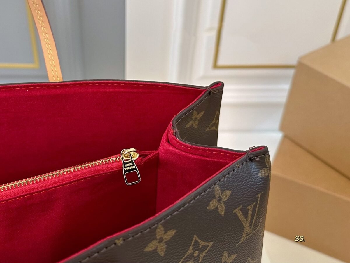 ⁦حقيبة لويس فويتون LV⁩ - الصورة ⁦7⁩