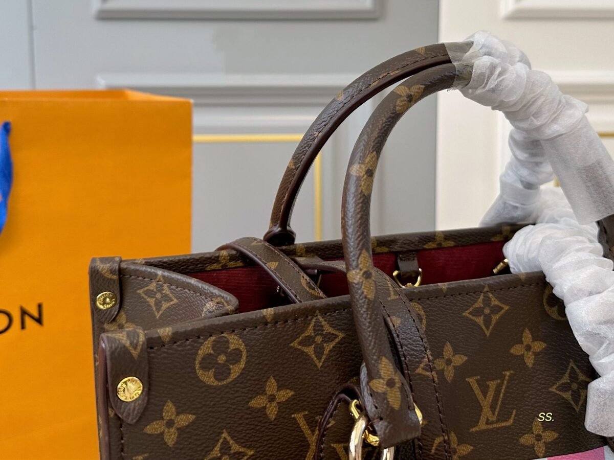 ⁦حقيبة تسوق لويس فويتون LV⁩ - الصورة ⁦6⁩