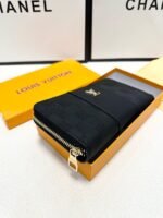 ⁦محفظة Louis Vuitton الفاخرة⁩ - الصورة ⁦2⁩