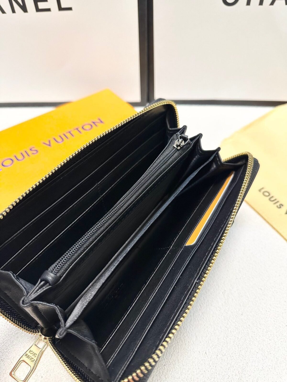 ⁦محفظة Louis Vuitton الفاخرة⁩ - الصورة ⁦6⁩
