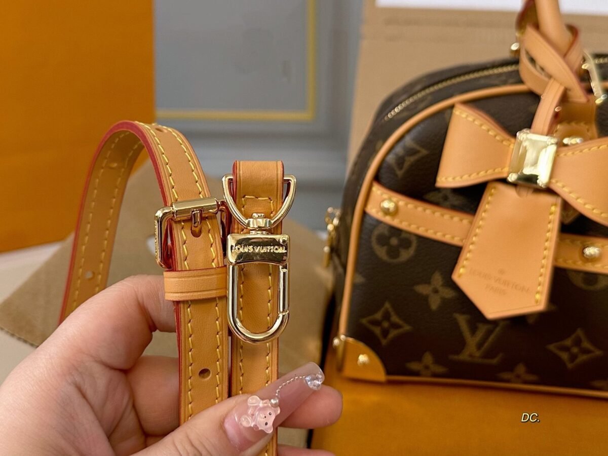 ⁦حقيبة لويس فويتون جيني بولينج بتصميم زهور عتيقة⁩ - الصورة ⁦7⁩