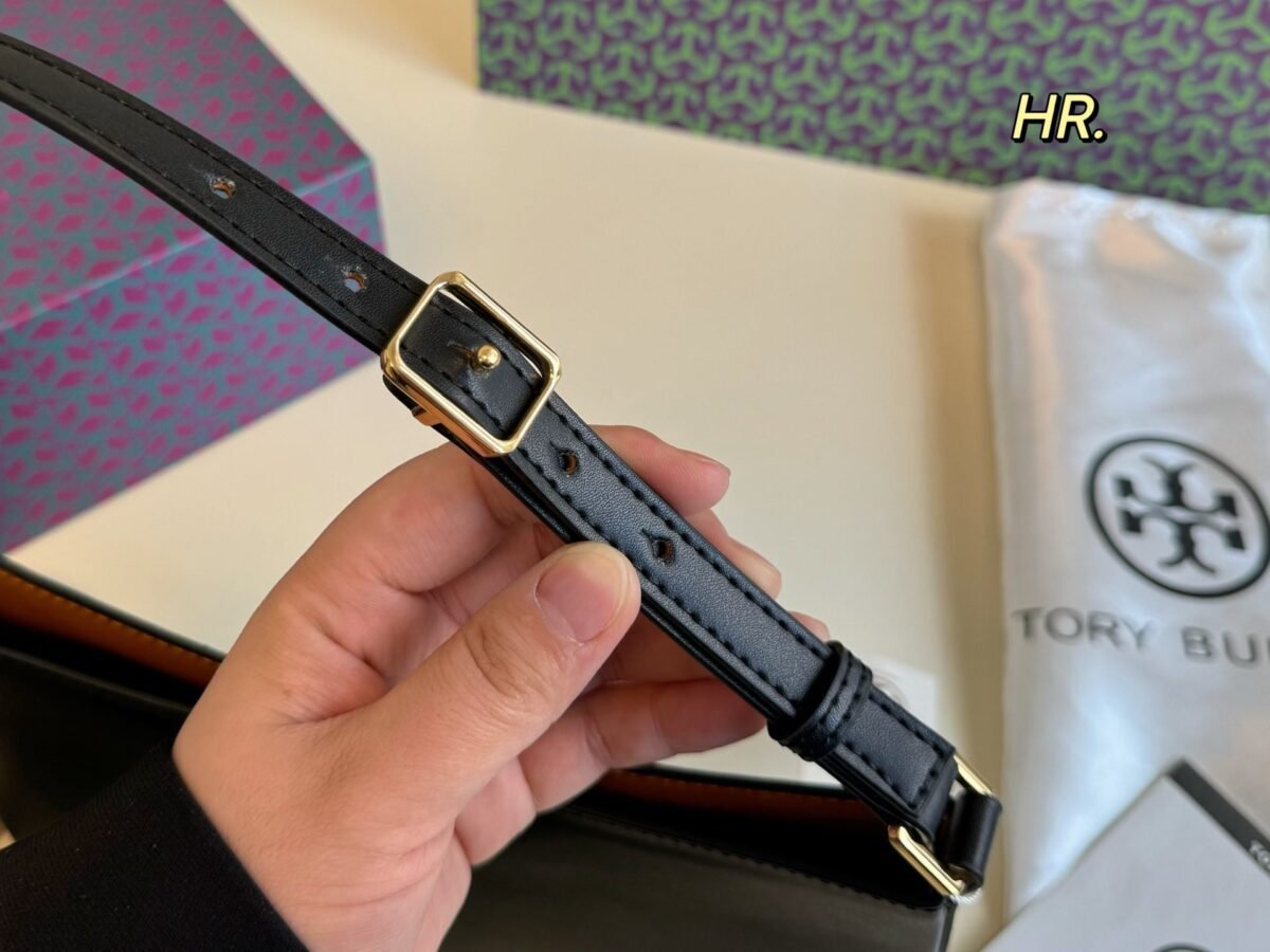 ⁦حقيبة إليانور الجديدة من توري بورش⁩ - الصورة ⁦8⁩