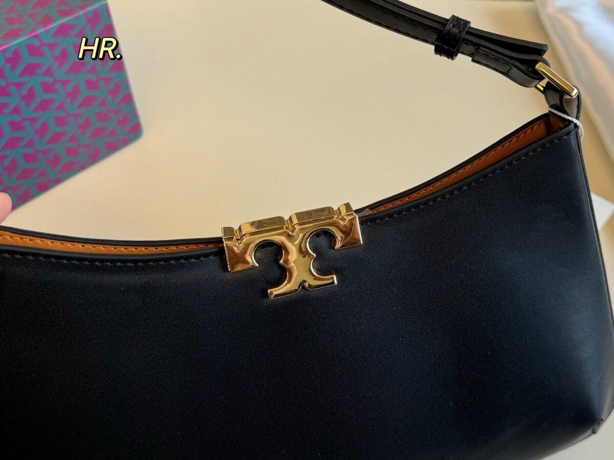 ⁦حقيبة إليانور الجديدة من توري بورش⁩ - الصورة ⁦5⁩