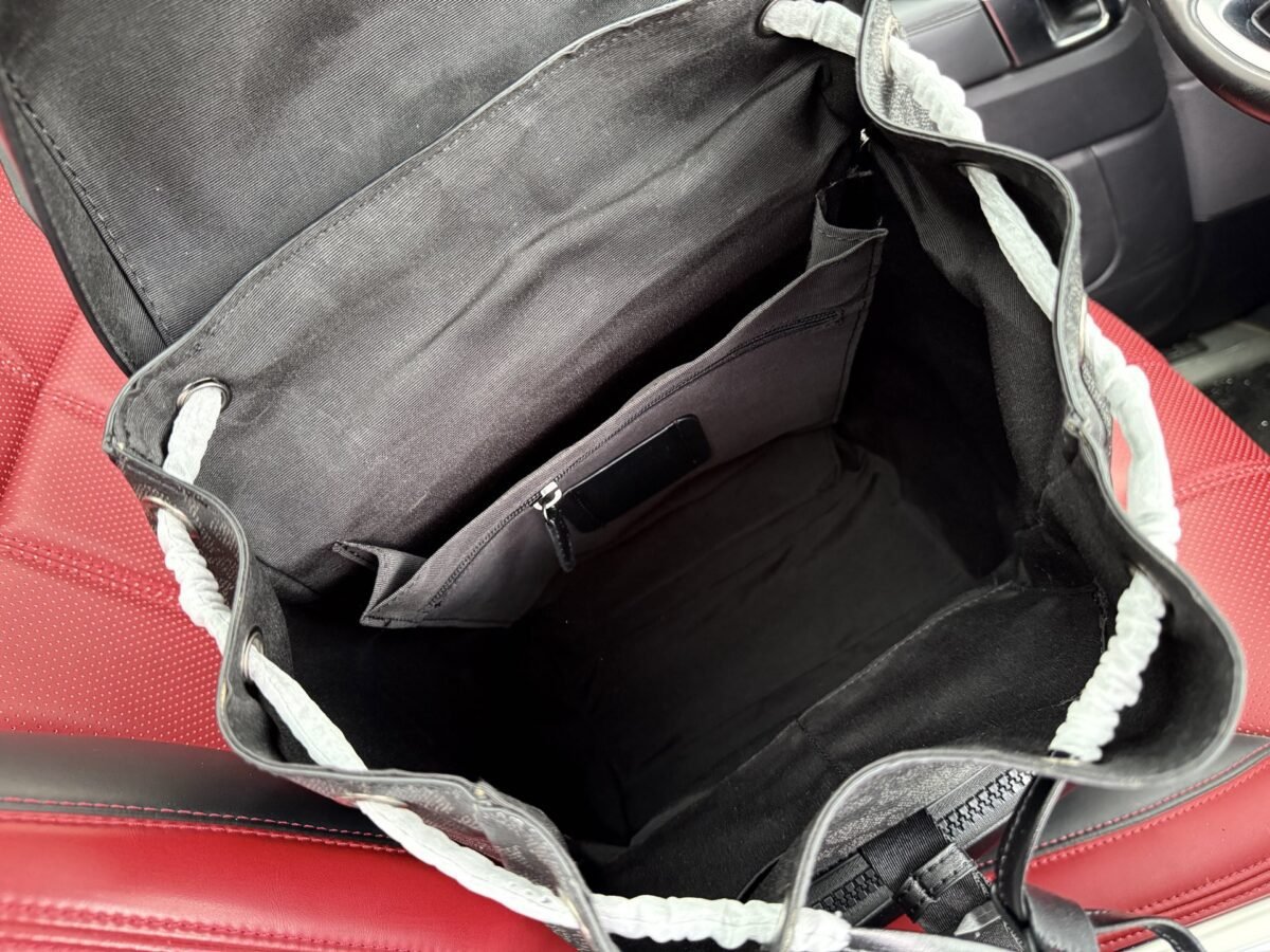 ⁦حقيبة الظهر من Coach⁩ - الصورة ⁦9⁩