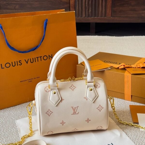 حقيبة لويس فويتون الجذابة