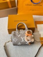 ⁦حقيبة لويس فيتون الأنيقة⁩ - الصورة ⁦2⁩