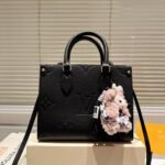 حقيبة Louis Vuitton Onthego الأنيقة