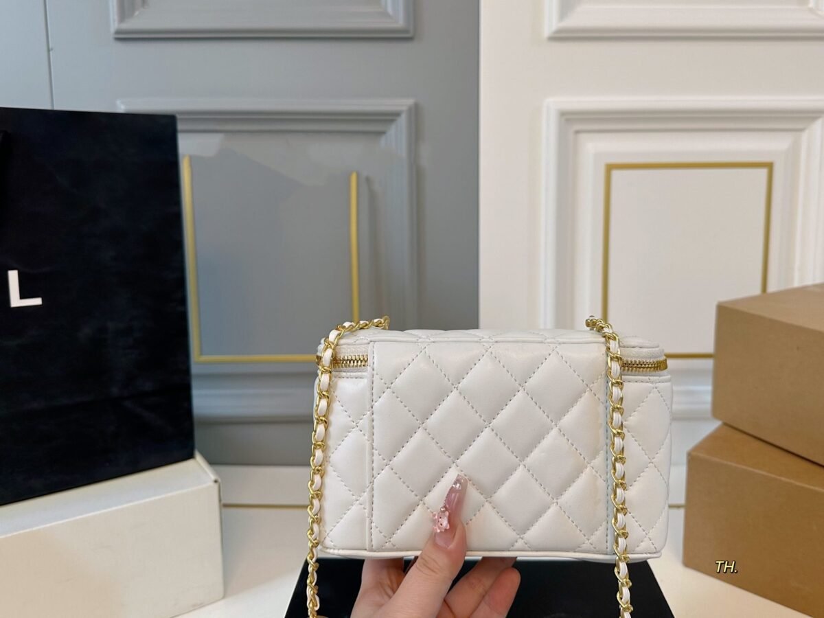 ⁦حقيبة شانيل بوكس⁩ - الصورة ⁦3⁩