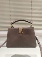 حقيبة Capucines Louis Vuitton