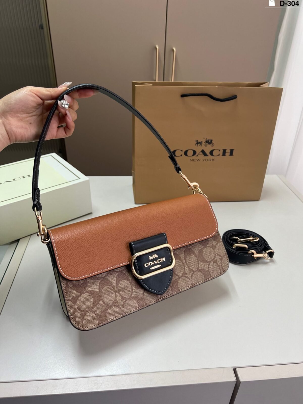 ⁦حقيبة كوتش الجديدة بتصميم باغيت⁩ - الصورة ⁦1⁩