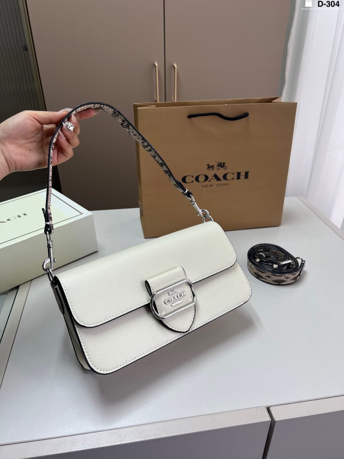 ⁦حقيبة كوتش الجديدة بتصميم باغيت⁩ - الصورة ⁦1⁩