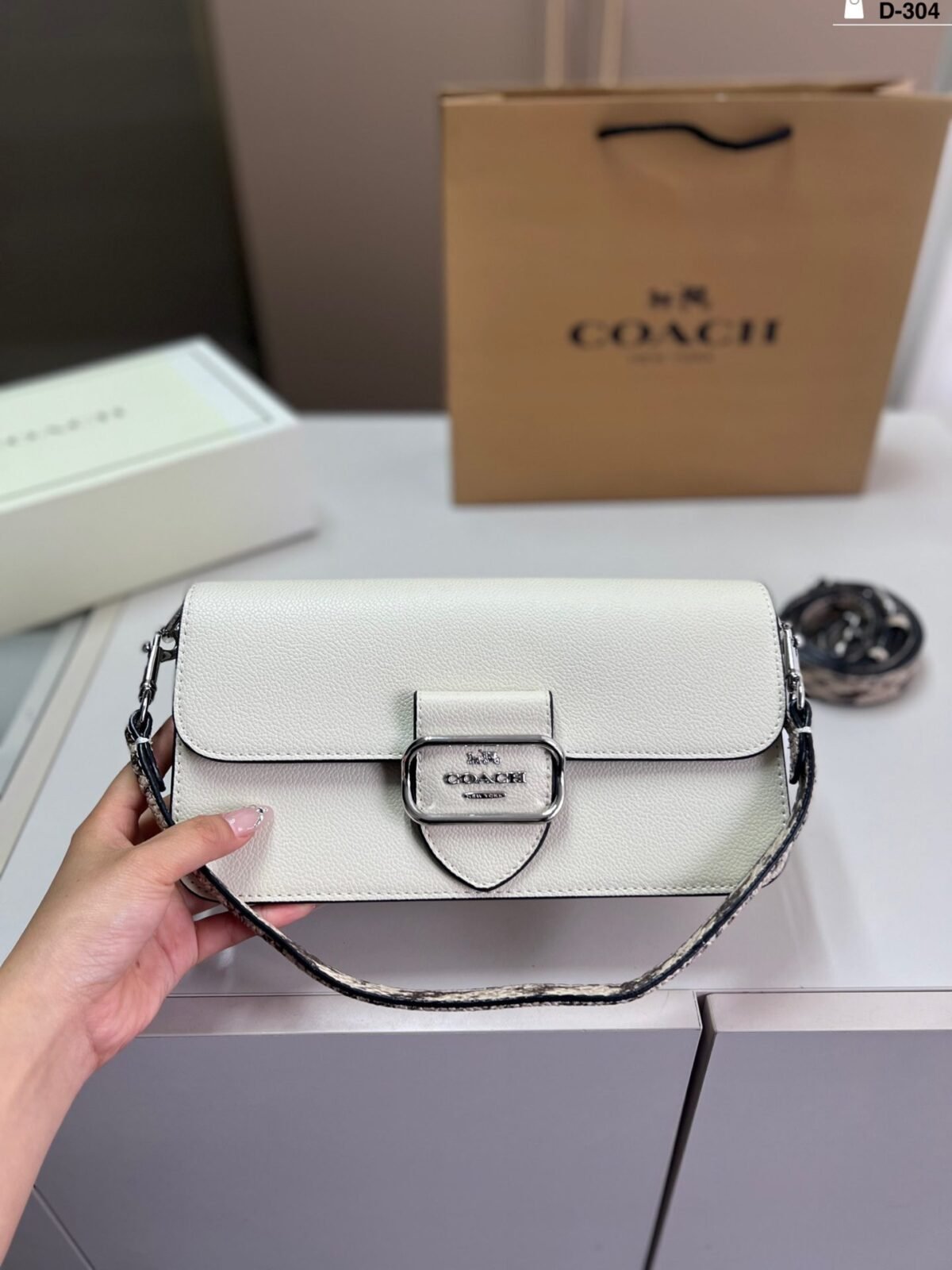 ⁦حقيبة كوتش الجديدة بتصميم باغيت⁩ - الصورة ⁦2⁩