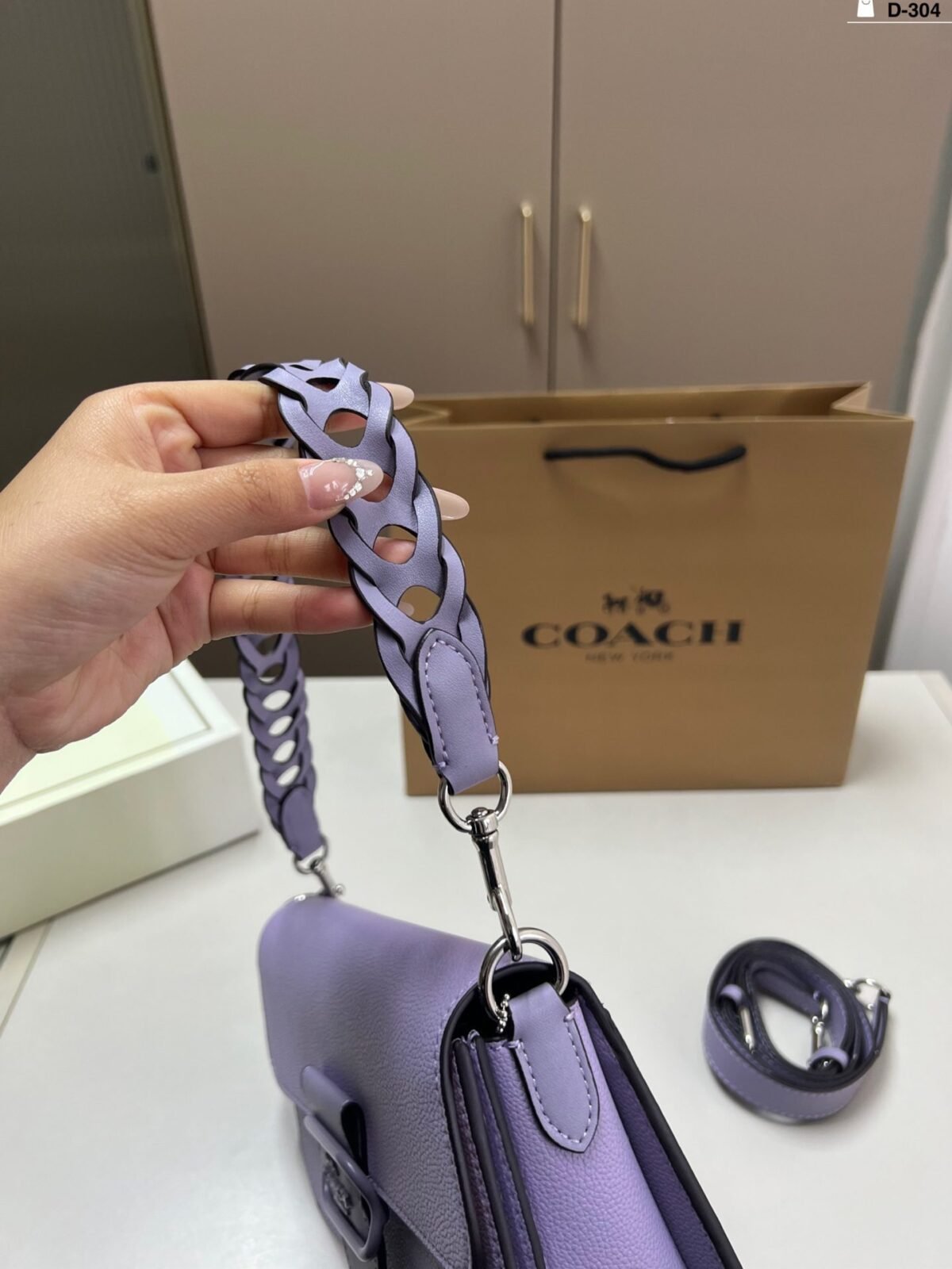 ⁦حقيبة كوتش الجديدة بتصميم باغيت⁩ - الصورة ⁦5⁩