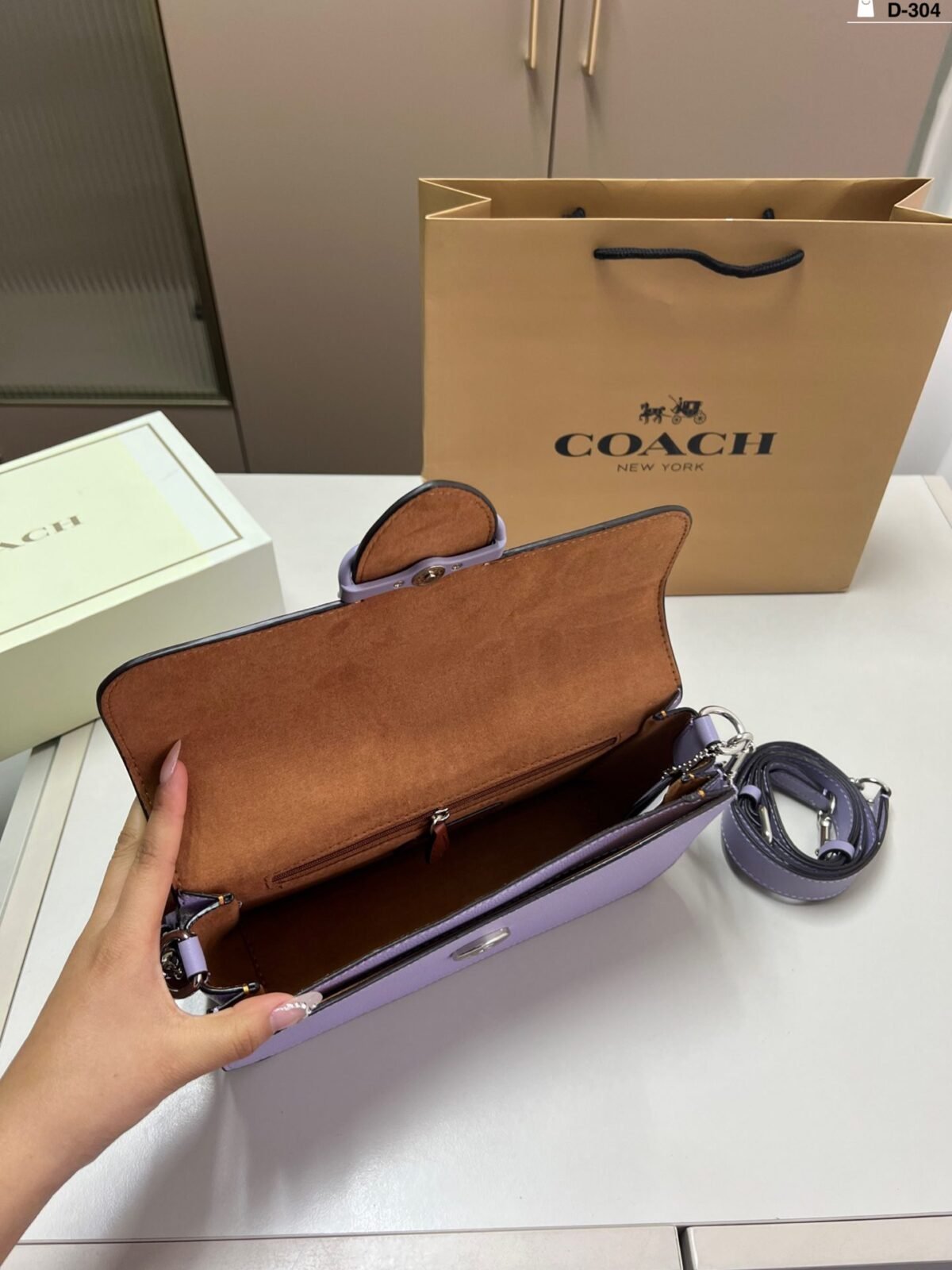 ⁦حقيبة كوتش الجديدة بتصميم باغيت⁩ - الصورة ⁦6⁩