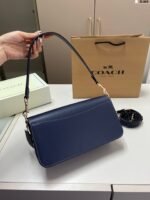 ⁦حقيبة كوتش الجديدة بتصميم باغيت⁩ - الصورة ⁦3⁩