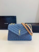 حقيبة جينز LouLou من YSL