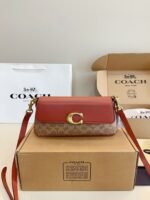 حقيبة كتف Jet من كوتش