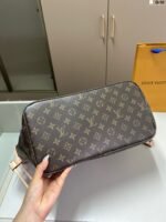 ⁦حقيبة دلو لويس فويتون⁩ - الصورة ⁦7⁩