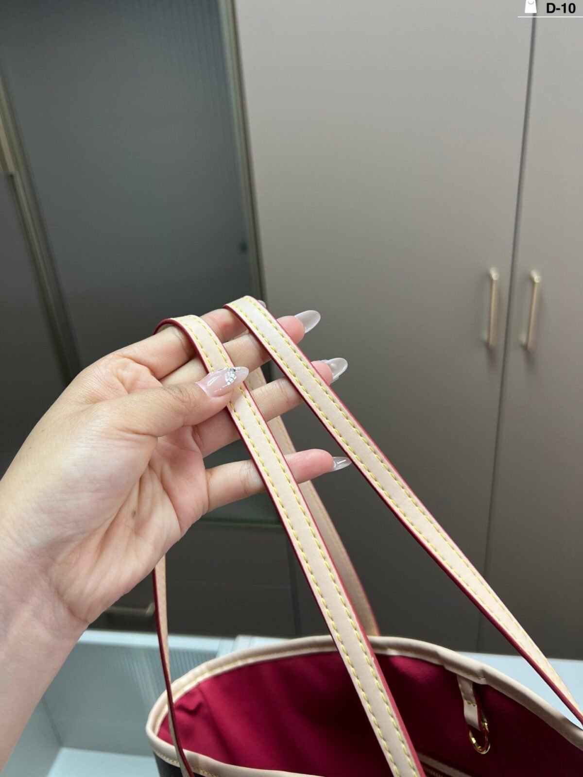 ⁦حقيبة دلو لويس فويتون⁩ - الصورة ⁦8⁩