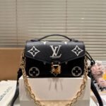 حقيبة Pochette Metis East West Mini من لويس فيتون