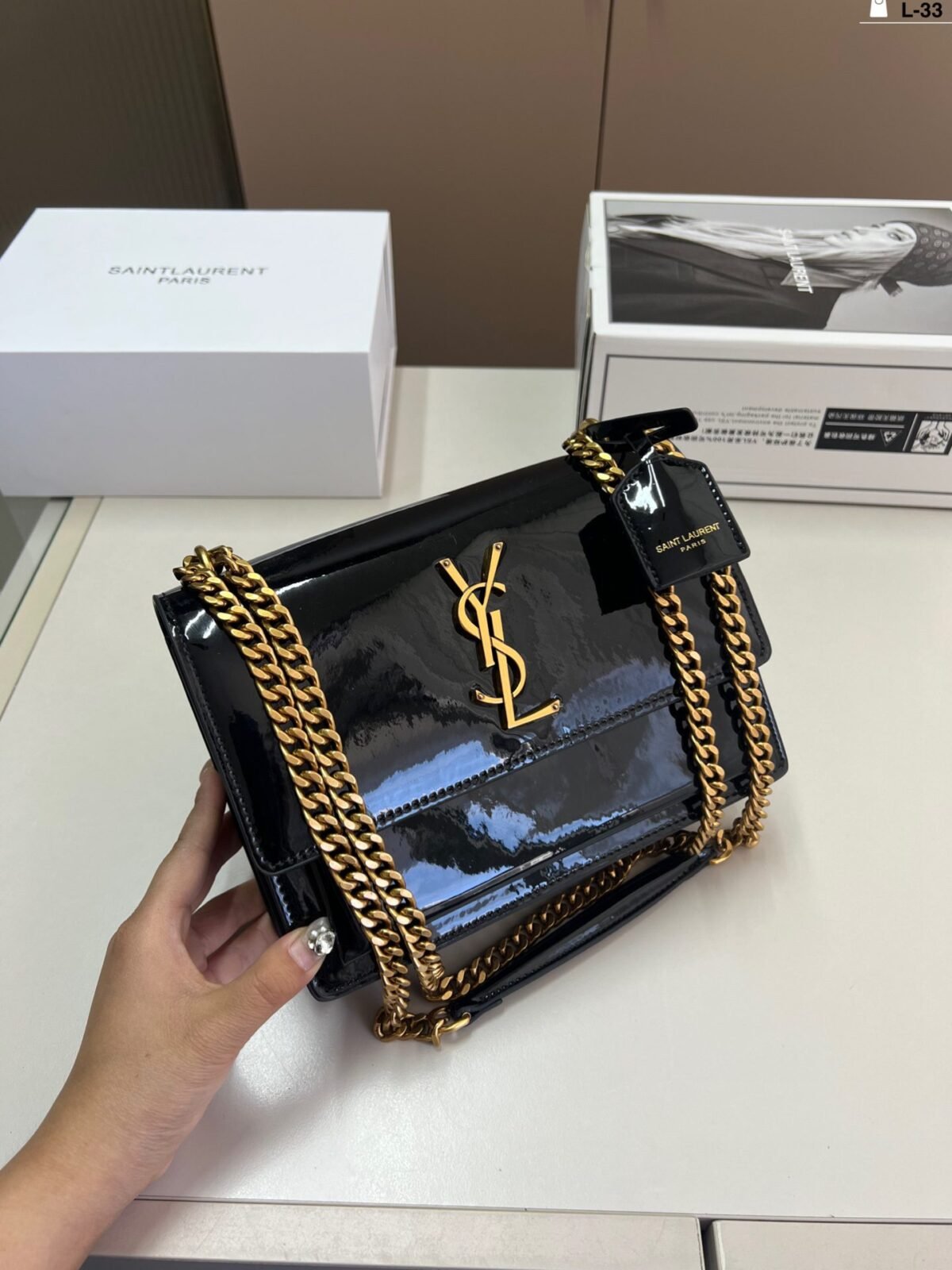 ⁦حقيبة غروب الشمس الكلاسيكية من YSL⁩ - الصورة ⁦1⁩
