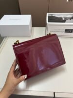 ⁦حقيبة غروب الشمس الكلاسيكية من YSL⁩ - الصورة ⁦3⁩