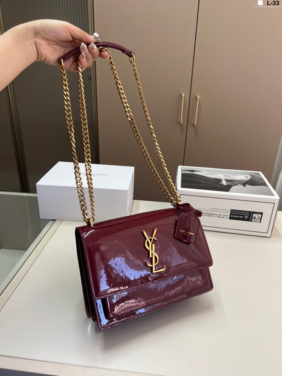 ⁦حقيبة غروب الشمس الكلاسيكية من YSL⁩ - الصورة ⁦4⁩