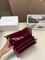 ⁦حقيبة غروب الشمس الكلاسيكية من YSL⁩ - الصورة ⁦5⁩