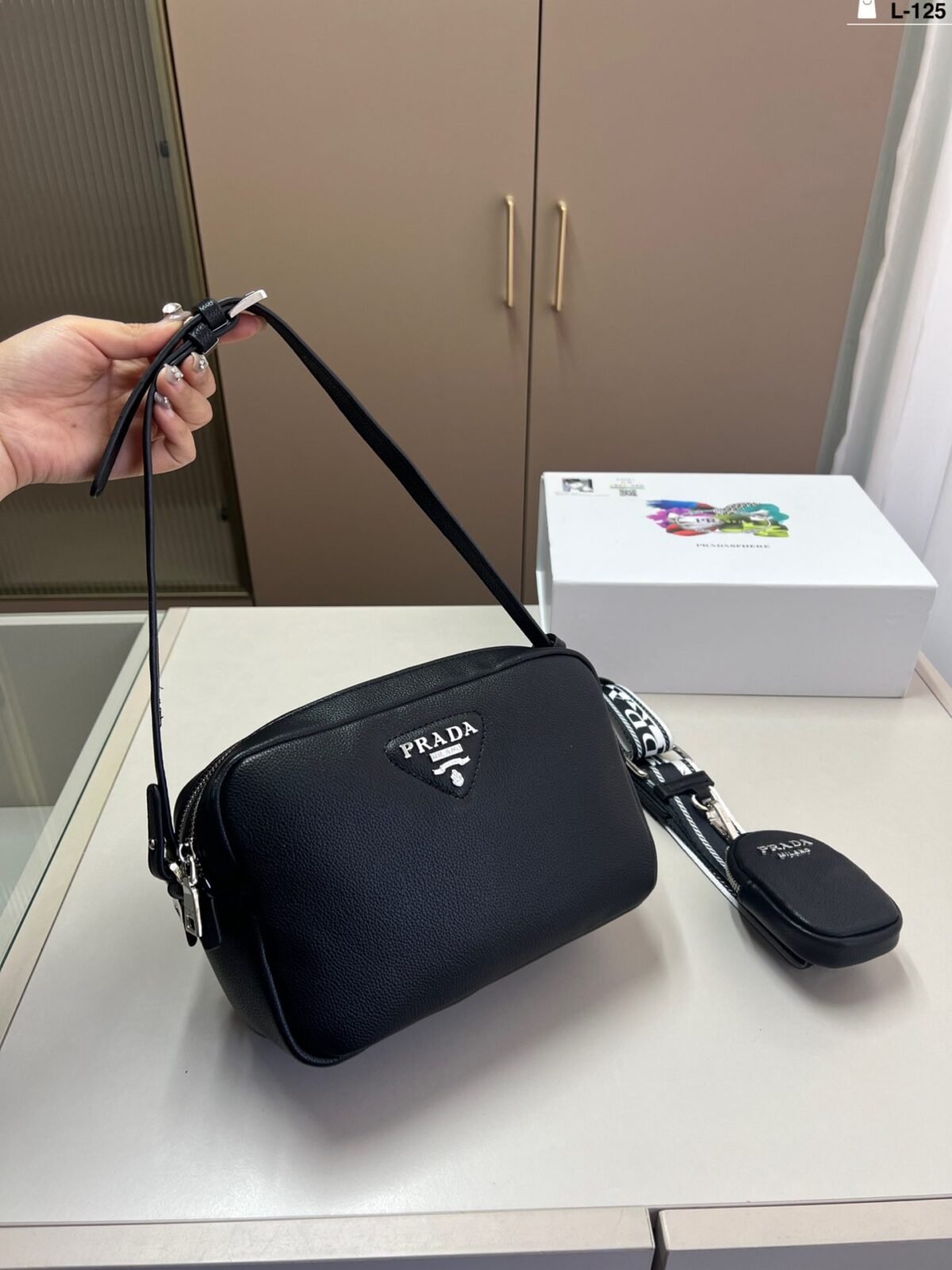 ⁦حقيبة كاميرا برادا⁩ - الصورة ⁦1⁩