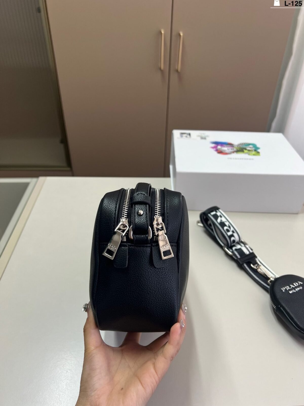 ⁦حقيبة كاميرا برادا⁩ - الصورة ⁦5⁩