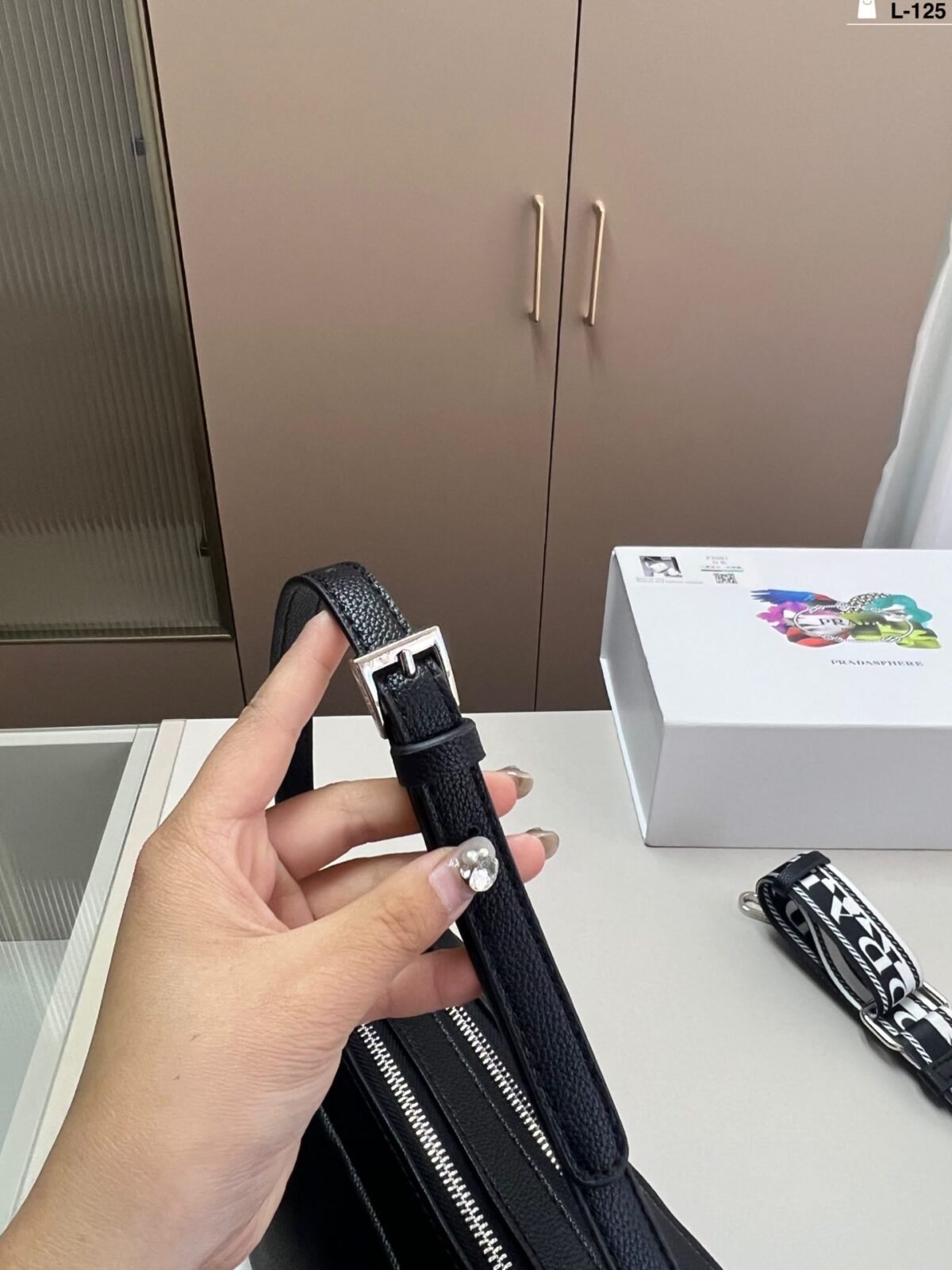 ⁦حقيبة كاميرا برادا⁩ - الصورة ⁦9⁩