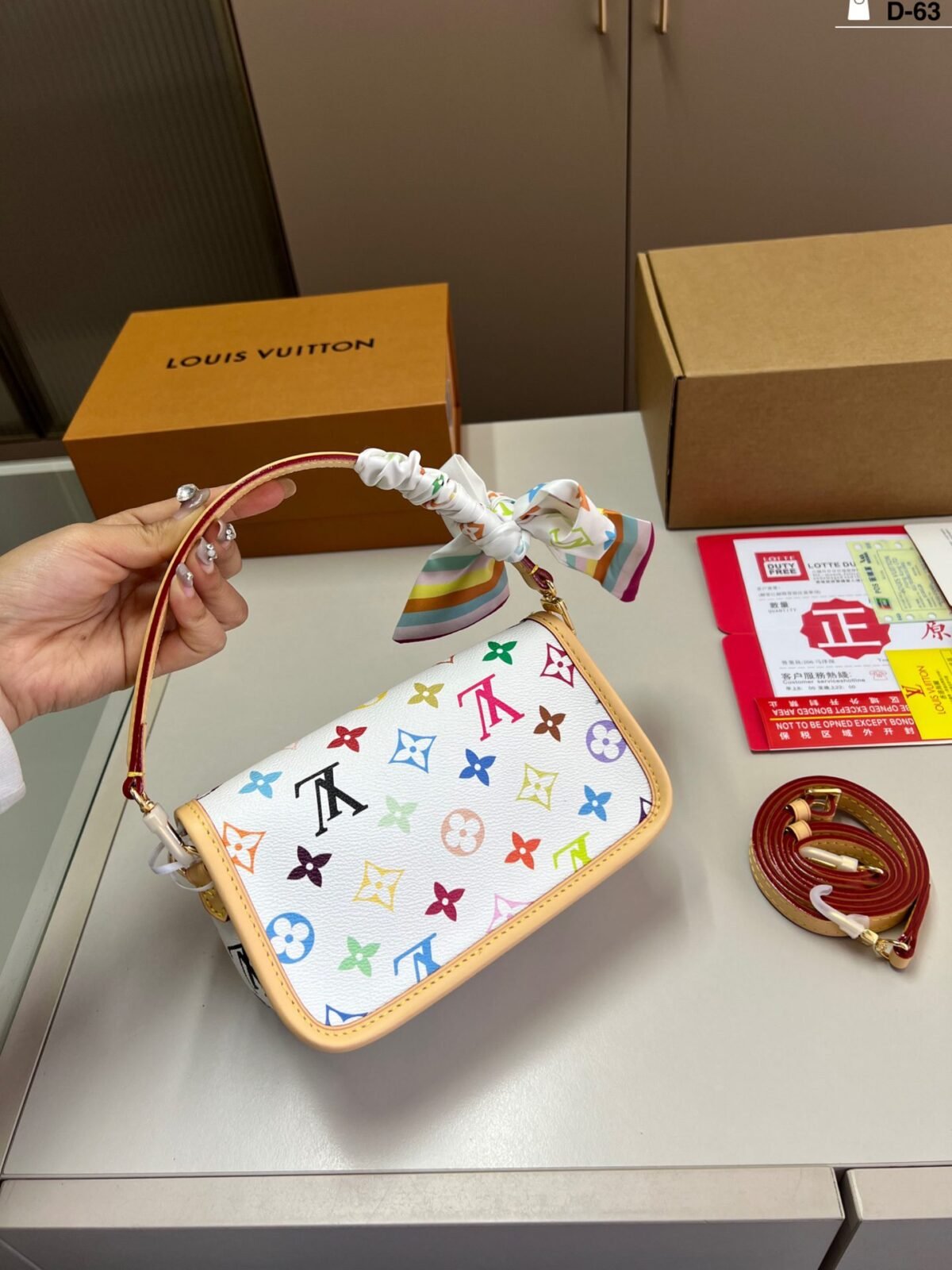 ⁦حقيبة باغيت صغيرة من لويس فويتون⁩ - الصورة ⁦4⁩